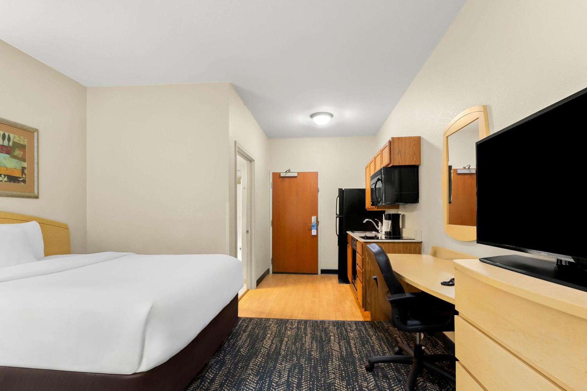 Suburban Studios Morgantown Buitenkant foto